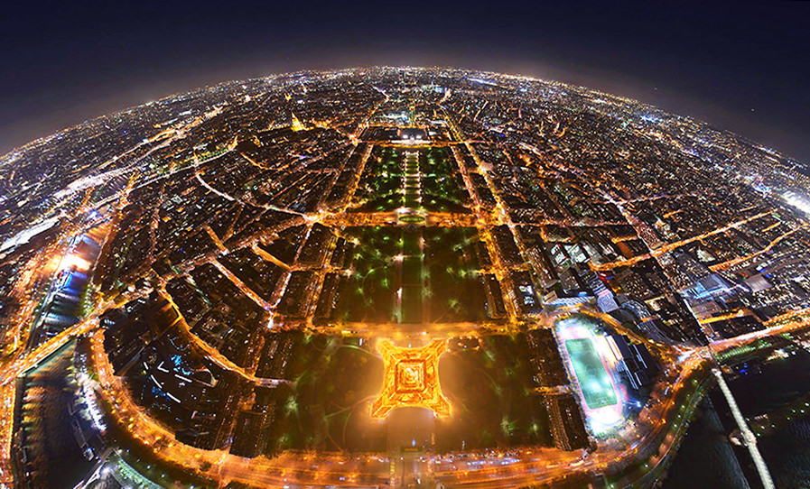 Top of Eiffel Tower, Paris - Virtual tour