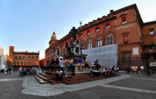 Palazzo del Podesta, Piazza Maggiore, Bologna - Virtual tour